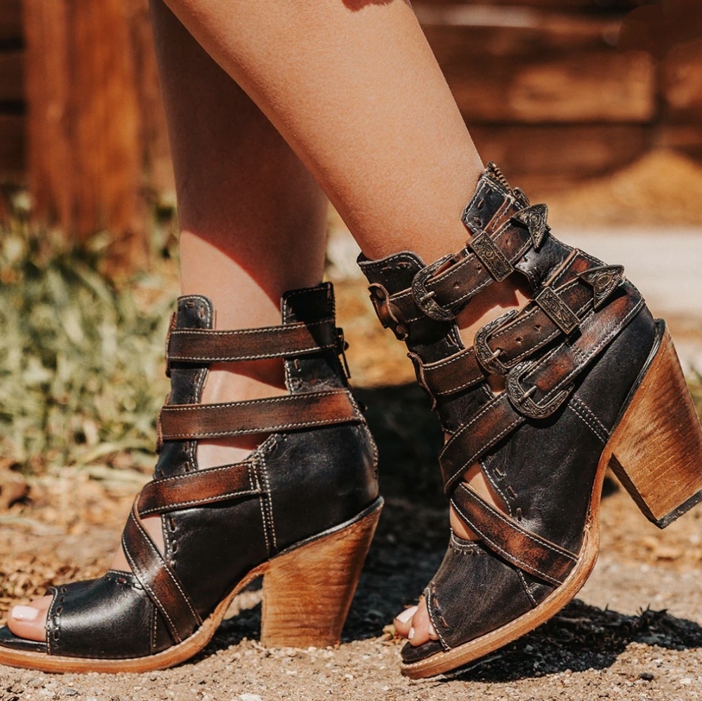 FreeBird Revenant Black Booties size 9